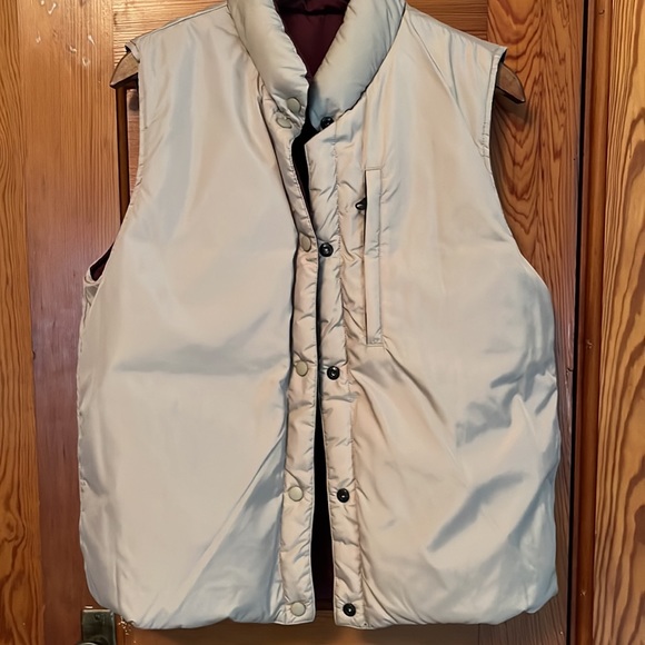 Lands end Reversible Down Puffer Vest Medium - Picture 3 of 4